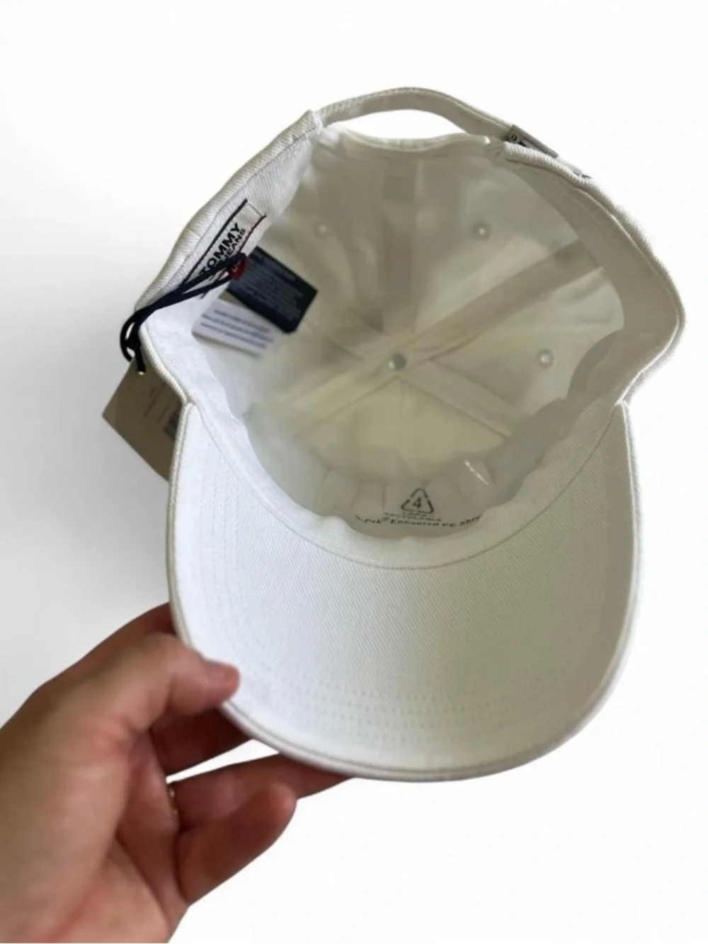 NWT Tommy Hilfiger White Appliqued Logo Twill Cap Heritage Adjustable OS